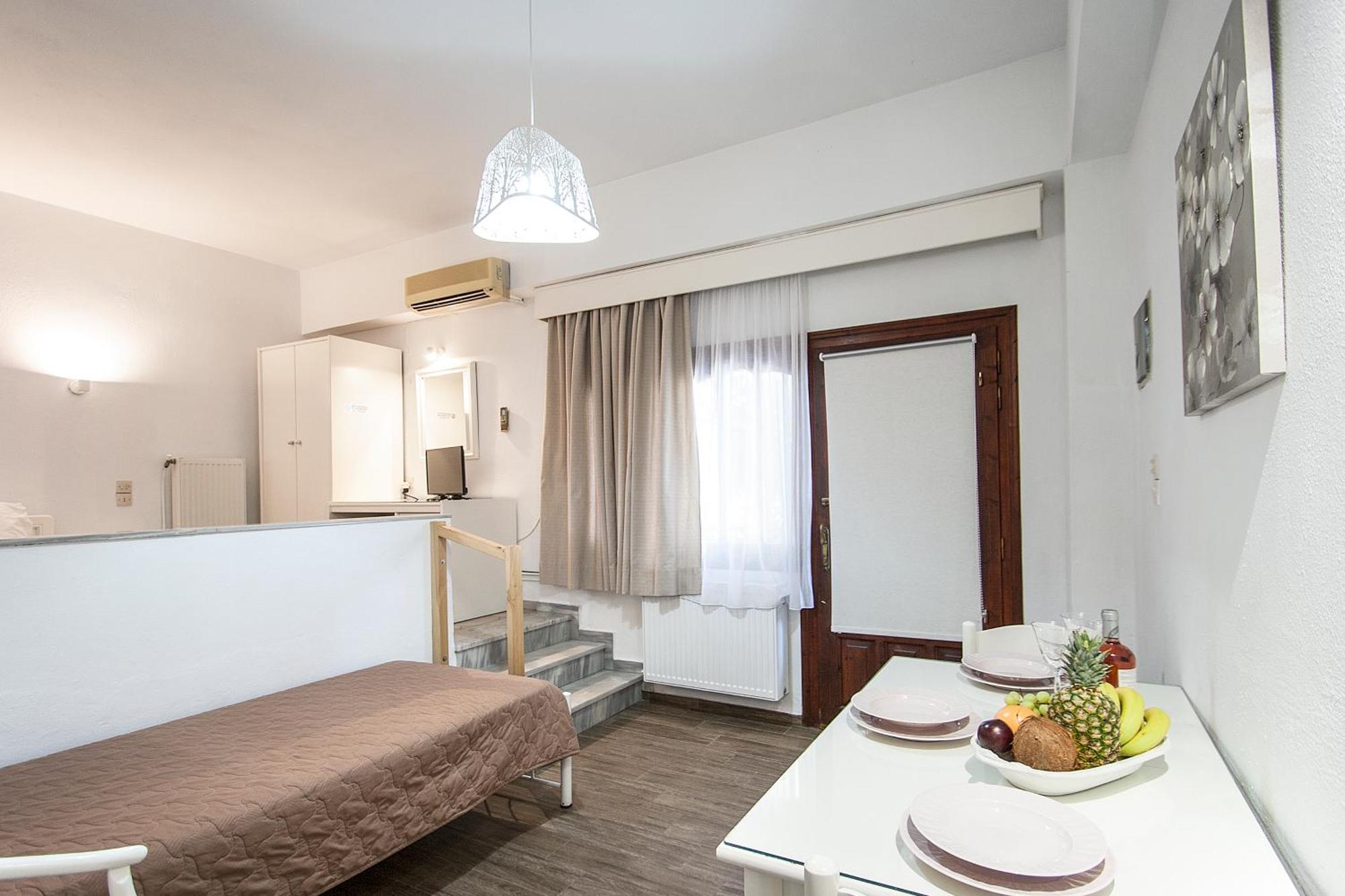 Chrissomalli Sofia Studios Skiathos Town Ngoại thất bức ảnh