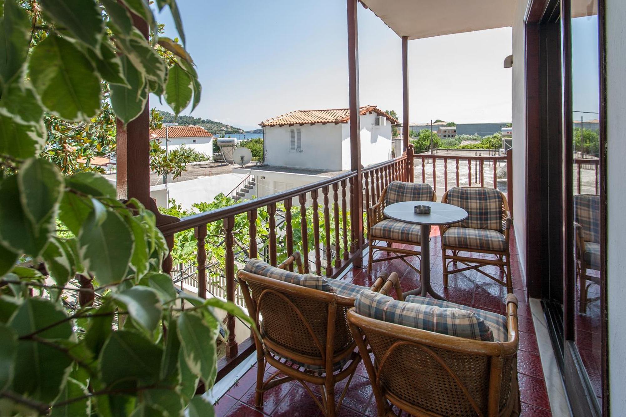 Chrissomalli Sofia Studios Skiathos Town Ngoại thất bức ảnh