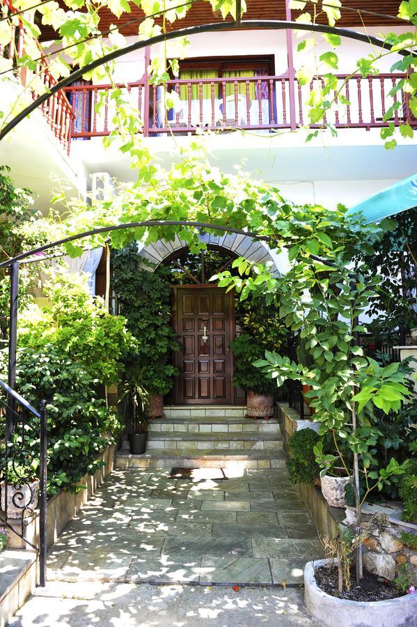 Chrissomalli Sofia Studios Skiathos Town Ngoại thất bức ảnh